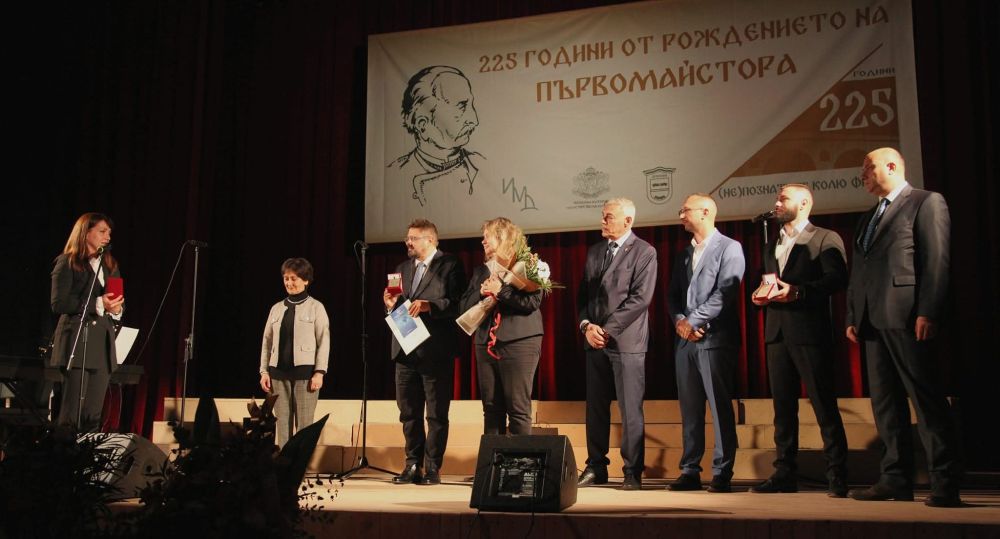 Заместник областният управител Иван Любомиров се включи в честването на 225 години Колю Фичето