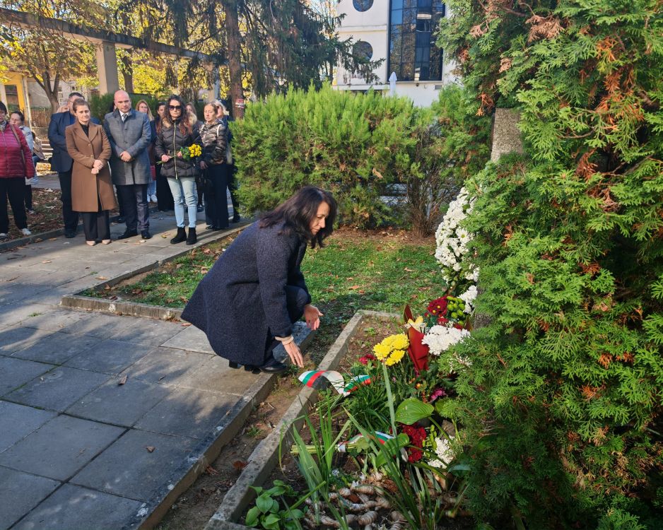 Габрово отбеляза 170 години от рождението на д-р Тота Венкова 