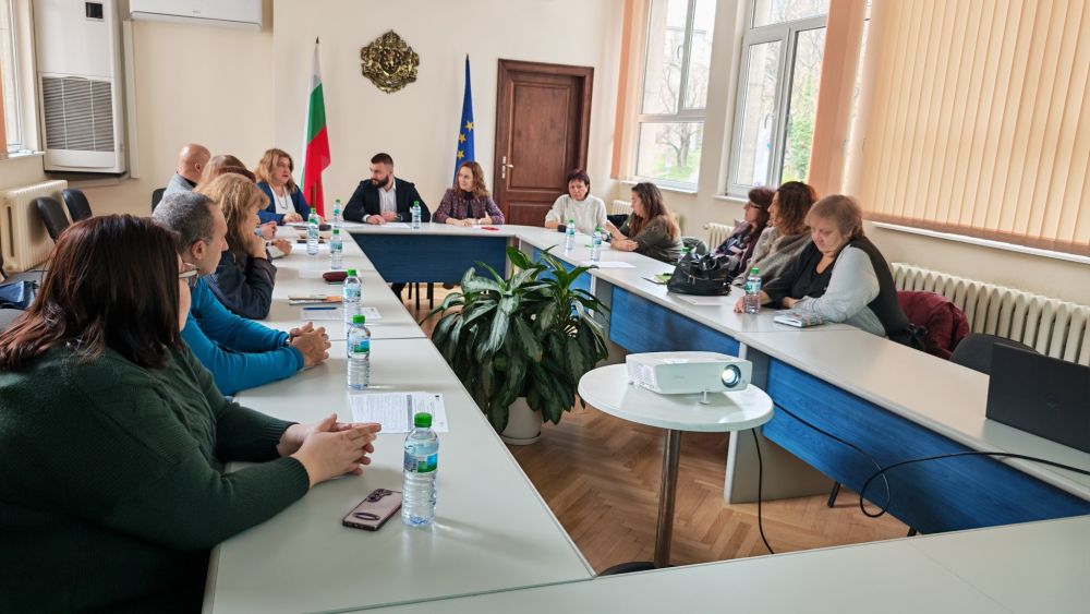 Областният координационен център по Механизма за обхват обсъди напредъка на дейностите и добри практики от региона