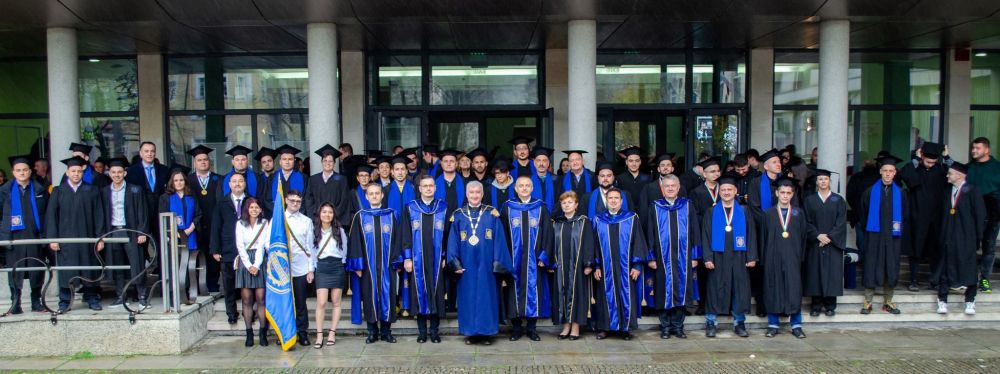 Над 600 абсолвенти получиха дипломите си от Технически университет - Габрово 