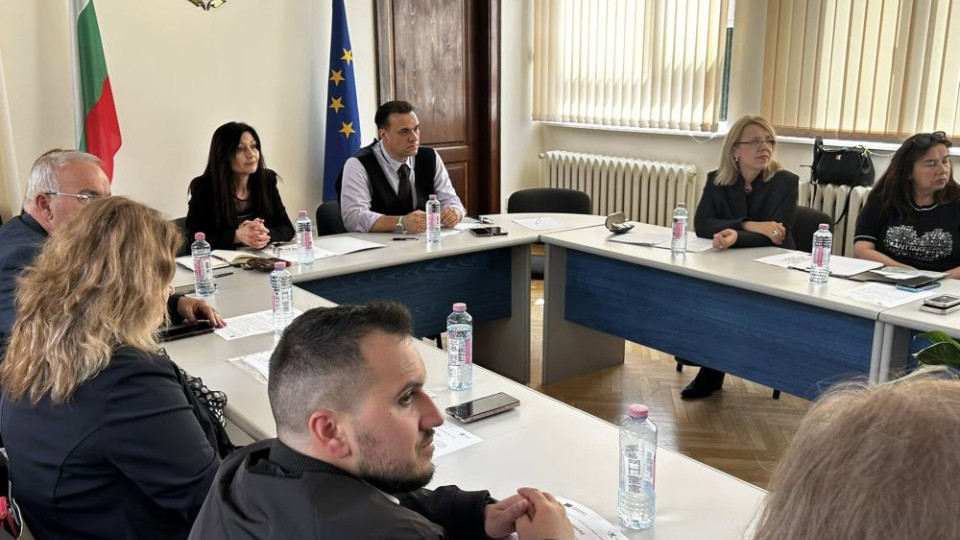 Ролята на социалните работници по изпълнение Механизма за обхват бе обсъдена на среща в Областна администрация