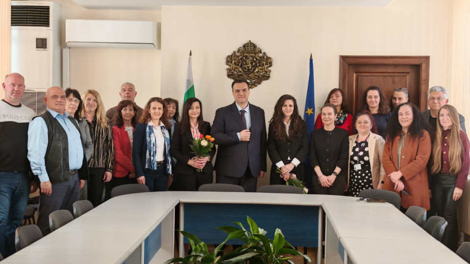  Ценка Николова и Мария Кръстева са назначени за заместник областни управители на област Габрово