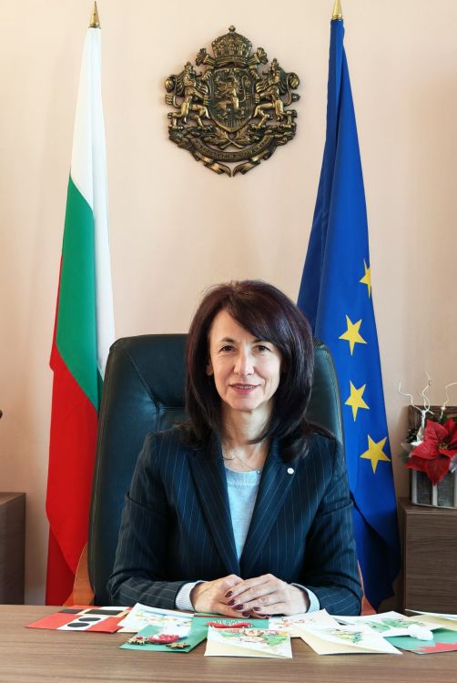 Мария Башева: Коледните празници ни напомнят, че най-важните дарове са вниманието, подкрепата и искрената грижа